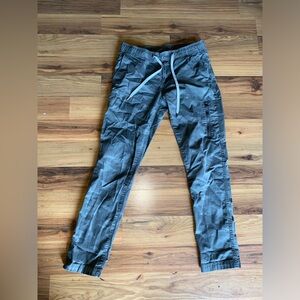 Vuori Green Camo Joggers with Drawstring